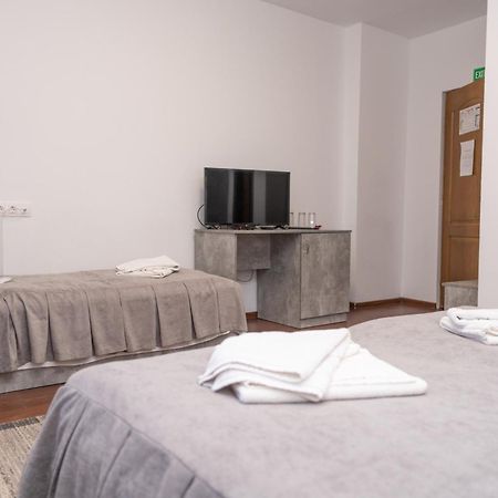 Vila Bradul ลากูโรซู ภายนอก รูปภาพ